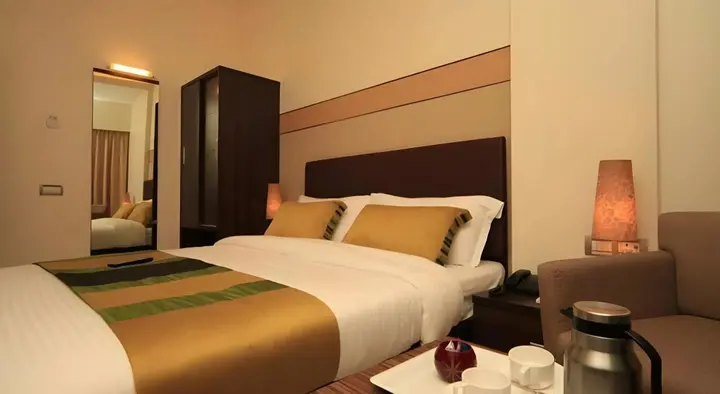 Пуна: Centurion Hotel