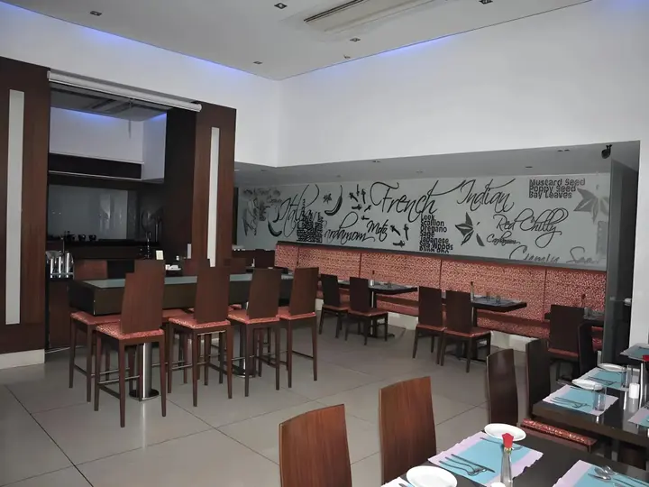 Пуна: Centurion Hotel