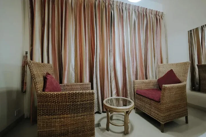 Гуруваюр: Hotel Devaragam