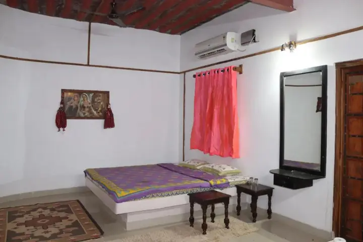 Khiyansaria: The Desert Haveli Resort and Camp