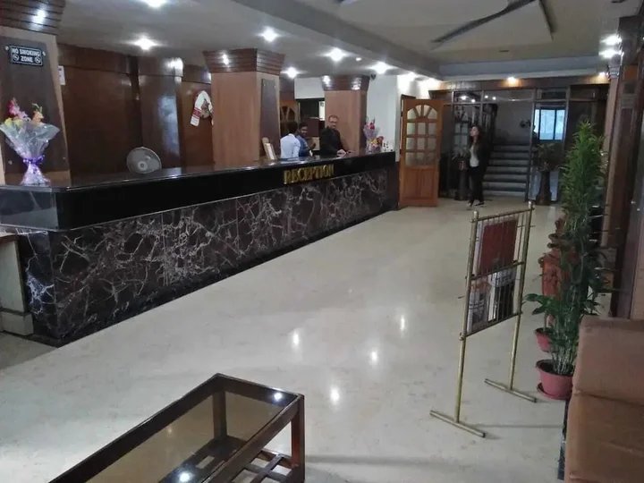 Гувахати: Ambarish Grand Residency