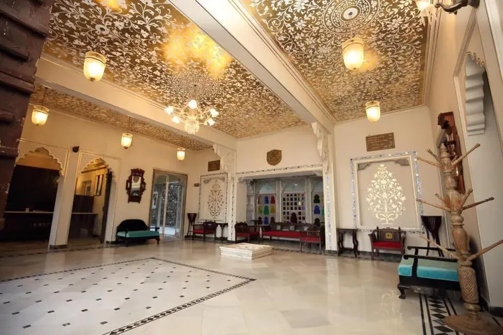 Садри: Kumbhal Palace Kumbhalgarh
