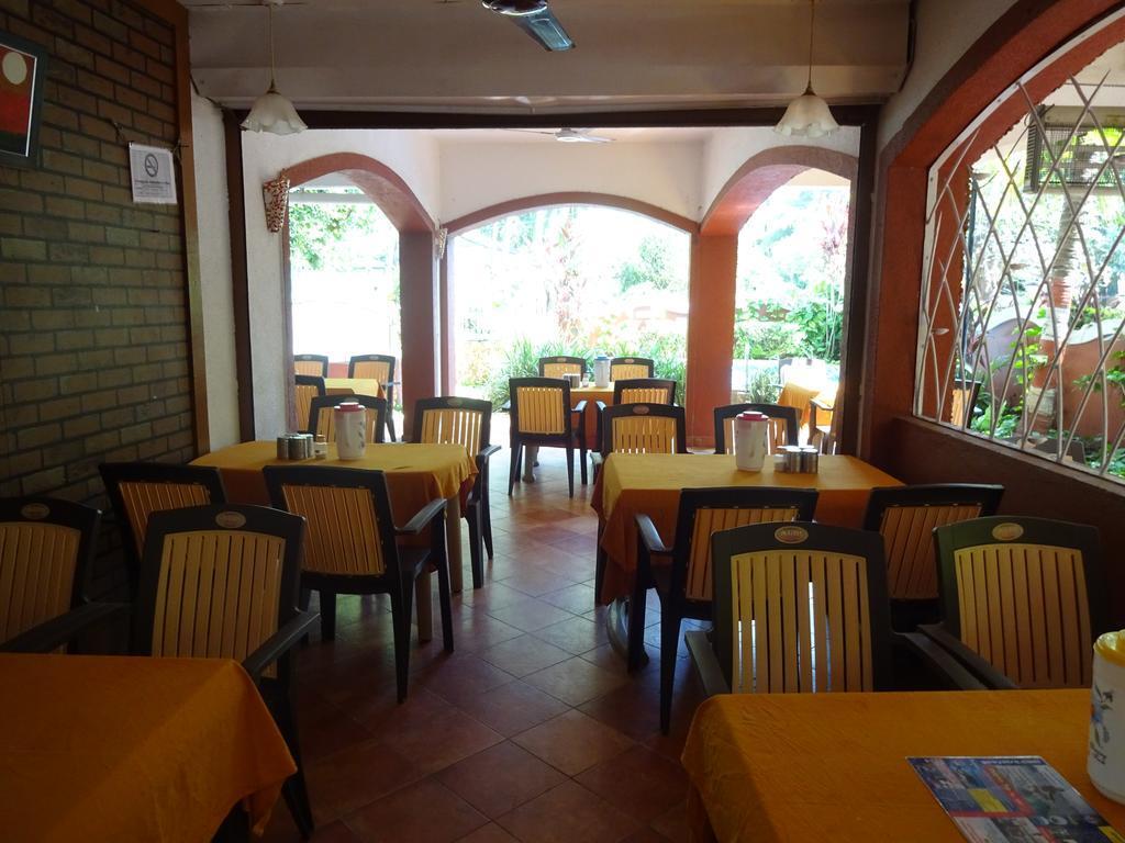 Калангут: Renzo's Inn
