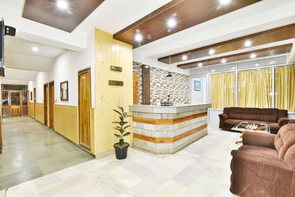 Манали: Hotel Devlok