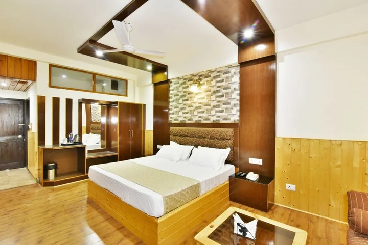Манали: Hotel Devlok