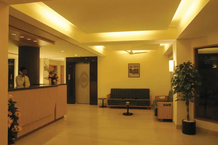 Ахмедабад: Skylon Hotel