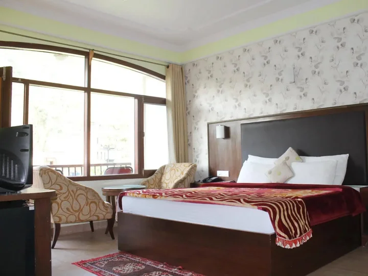Татапани: Sandhya Hot Spring Health Care
