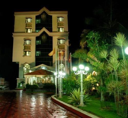 Eraniel: Hotel Singaar International
