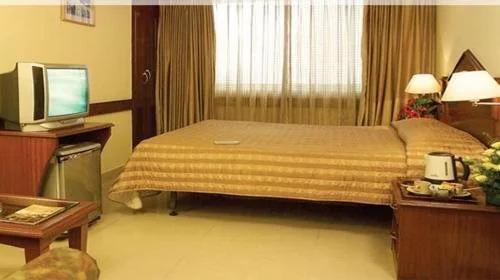 Бангалор: Hotel Nandhini - Minerva Circle