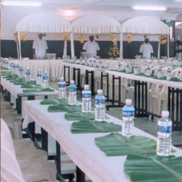 Бангалор: Hotel Nandhini - Minerva Circle