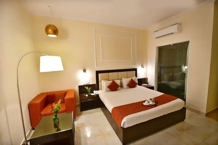 Фатехпур-Сикри: Kadamb Kunj Resort - Bharatpur