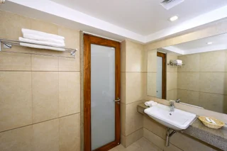 Сурат: Budget Inn Bellevue