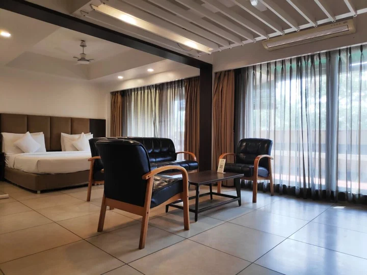 Сурат: Budget Inn Bellevue