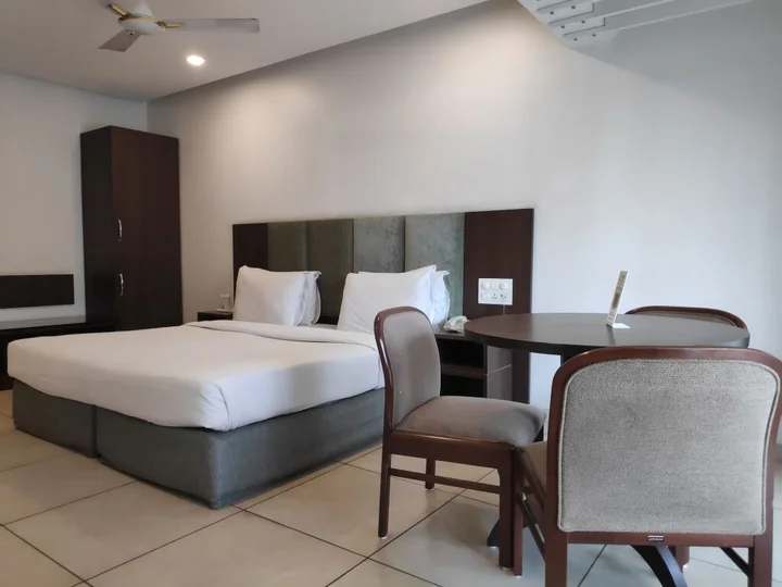 Сурат: Budget Inn Bellevue