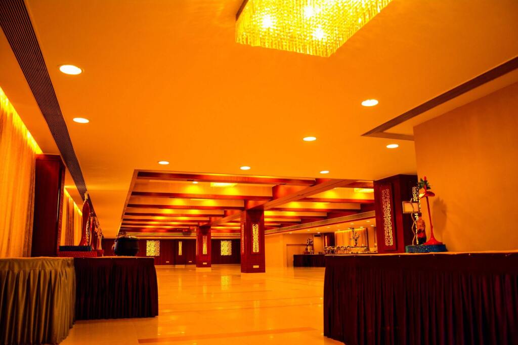Ахмедабад: Platinum Residency