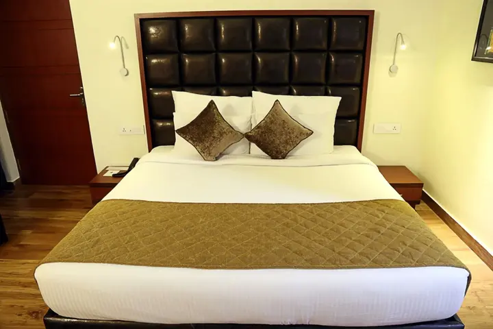 Мохали: Hotel Cama