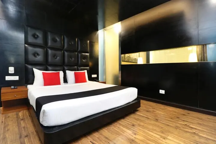 Чандигарх: The Toy Hotel