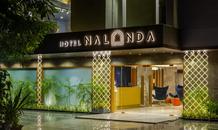 Ахмедабад: Hotel Nalanda