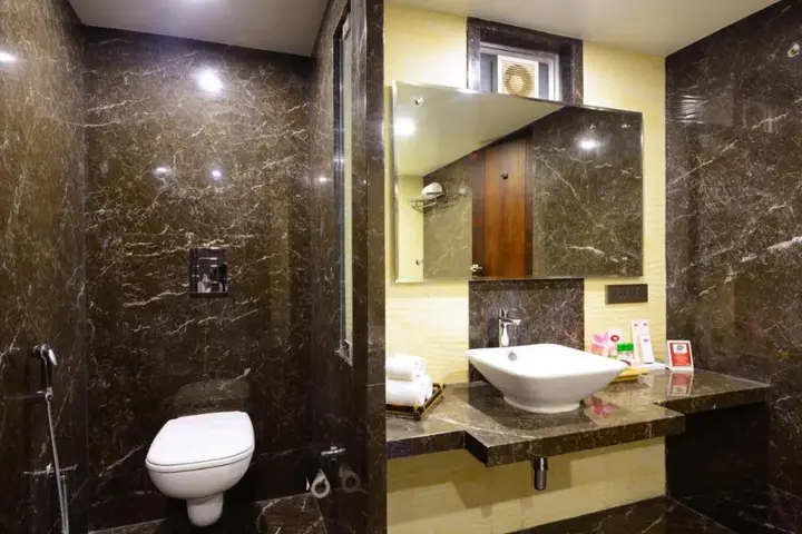 Индаур: Hotel Winway
