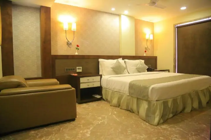Индаур: Hotel Winway
