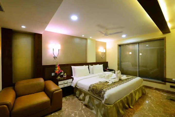 Индаур: Hotel Winway