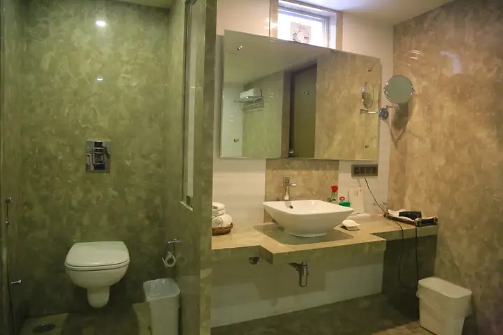 Индаур: Hotel Winway