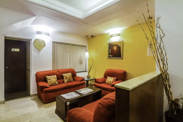 Ченнаи: Treebo Angson, Chennai