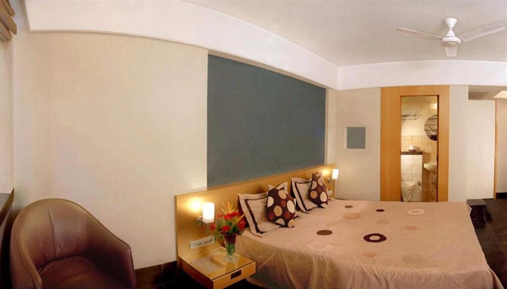 Мумбаи: Hotel Golden Swan
