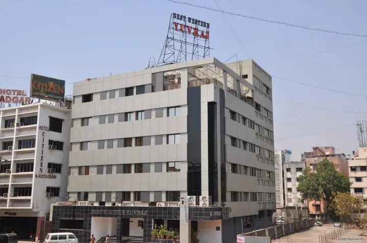 Сурат: Best Western Yuvraj