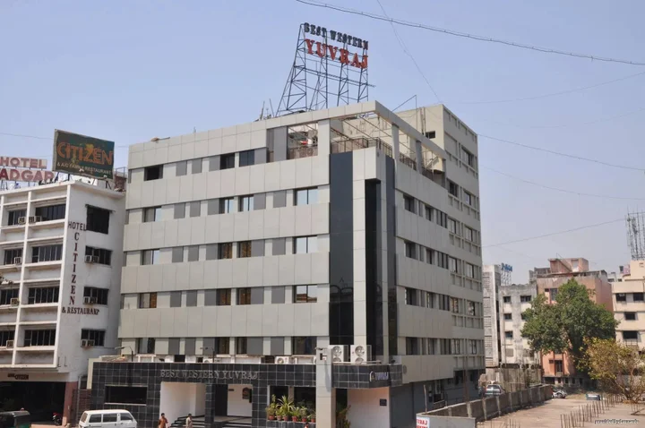 Сурат: Best Western Yuvraj