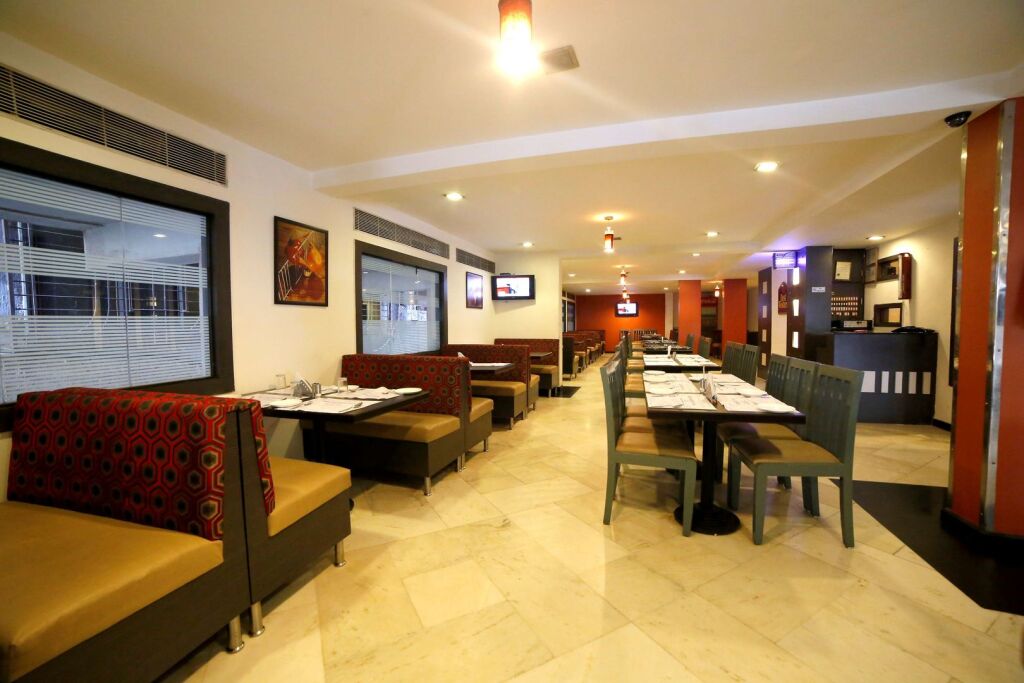 Сурат: Best Western Yuvraj