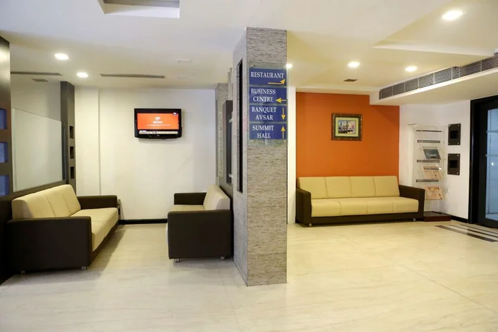 Сурат: Best Western Yuvraj