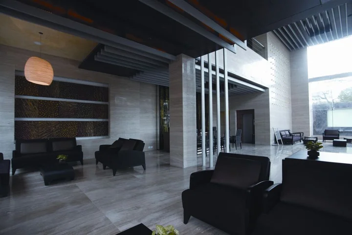 Нойда: Mosaic Original, Noida