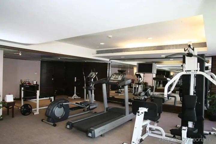 Нойда: Mosaic Original, Noida