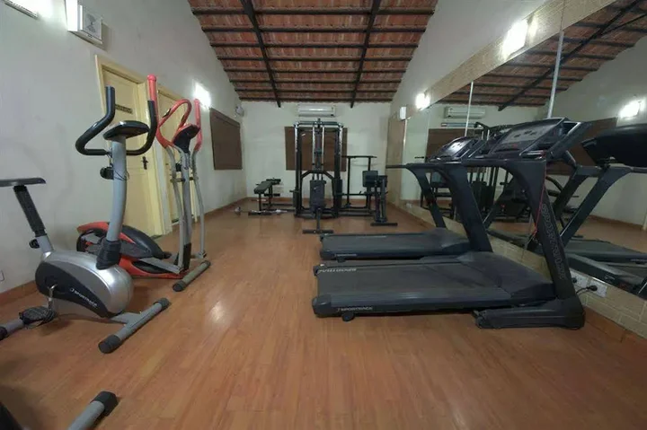 Бангалор: HM Suites & Studios