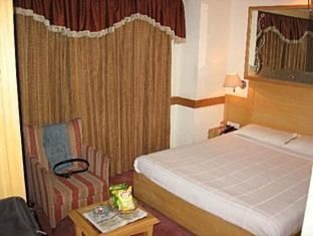 Бангалор: Hotel Nandhini St. Mark's Road