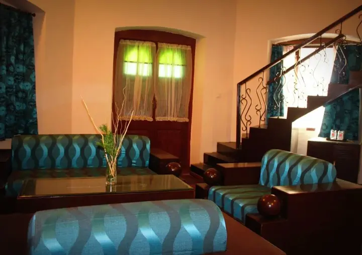 Праяградж: Hotel Harsh Ananda