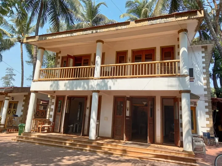 Йесейд: Golden Swan Beach Resort
