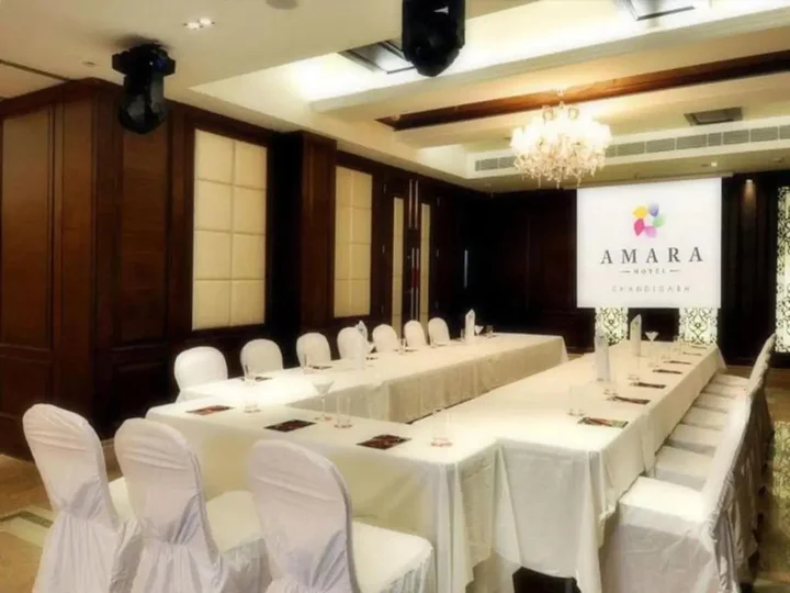 Чандигарх: Amara Hotel
