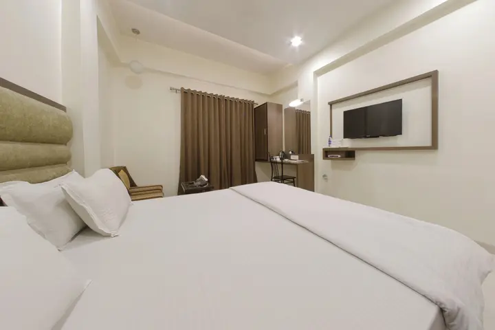 Ахмедабад: Hotel Summit