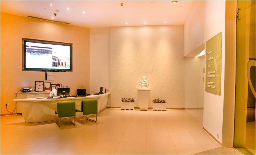 Мумбаи: Hotel Kohinoor Elite near BKC