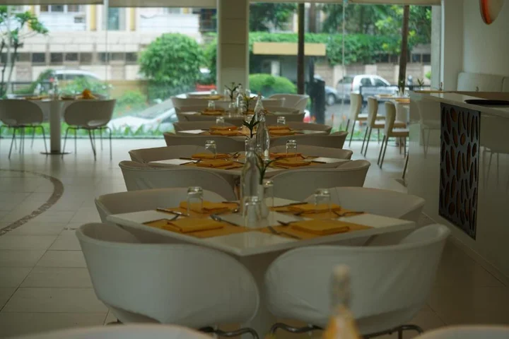 Мумбаи: Hotel Kohinoor Elite near BKC