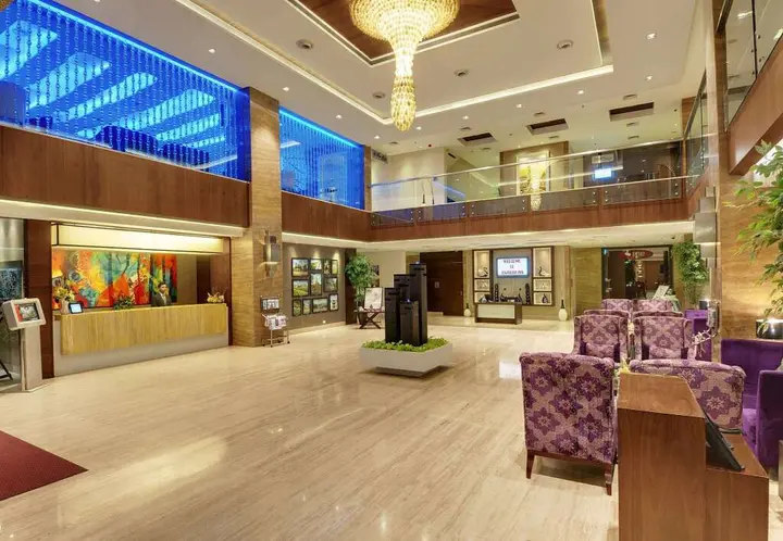 Нашик: Express Inn The Business Luxury Hotel