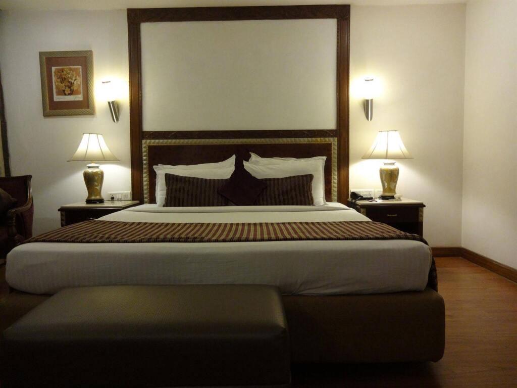 Пуна: The Hotel Hindusthan International