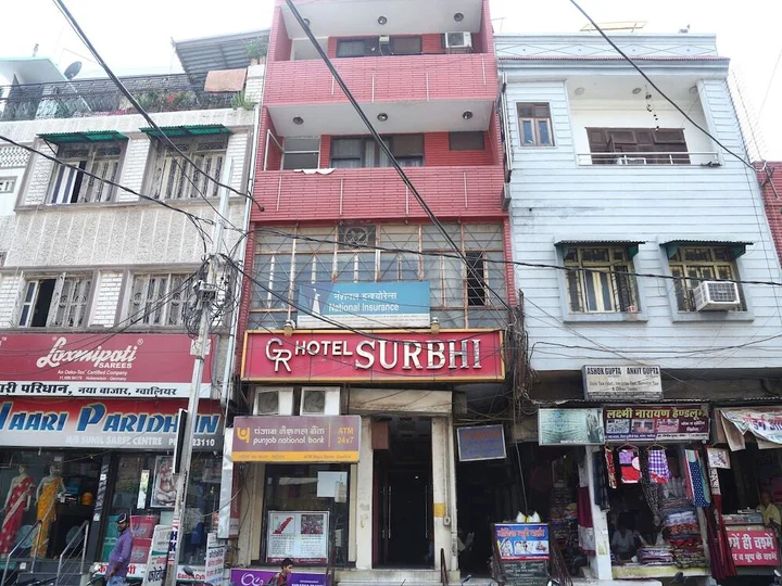 Гвалиор: Hotel Surbhi