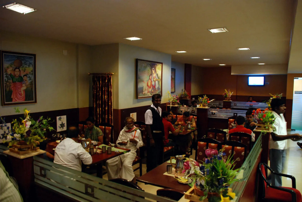MGR Regency Hotel — фото 2