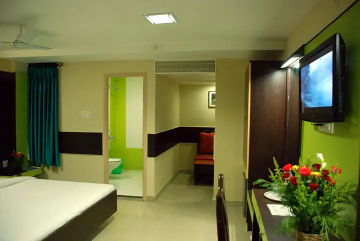Пудучерри: MGR Regency Hotel