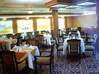 Зиракпур: Hotel Marc Royale