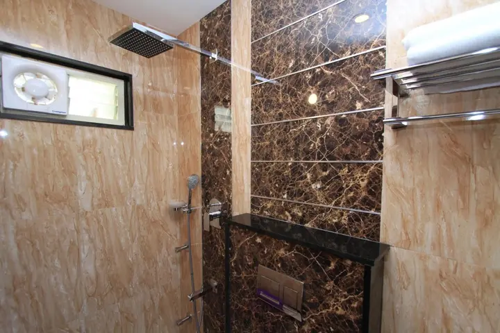 Бангалор: Hotel Empire International - Koramangala