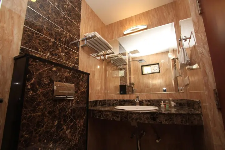 Бангалор: Hotel Empire International - Koramangala